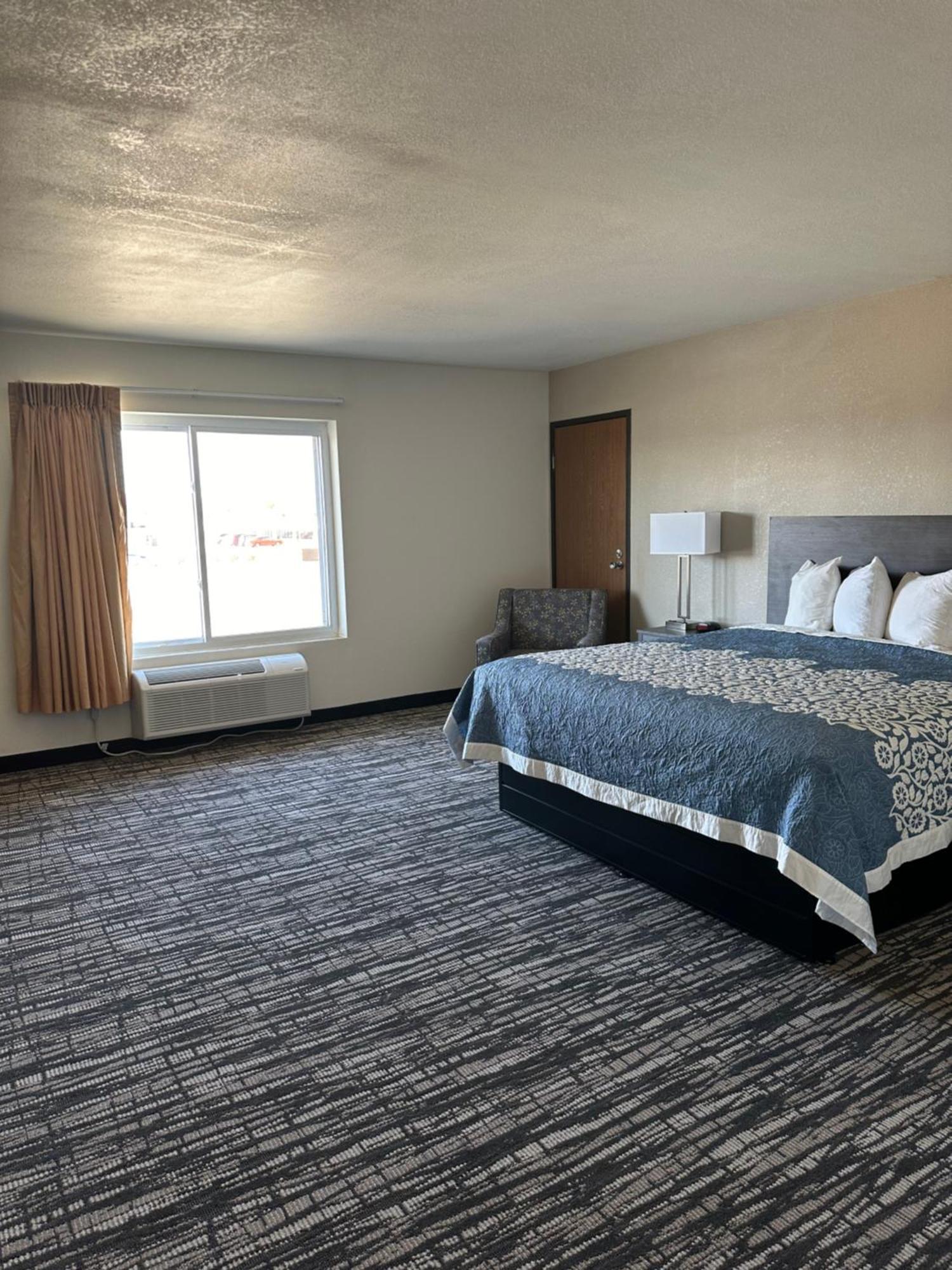 Super 8 By Wyndham Grand Island Otel Dış mekan fotoğraf