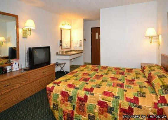 Super 8 By Wyndham Grand Island Otel Dış mekan fotoğraf